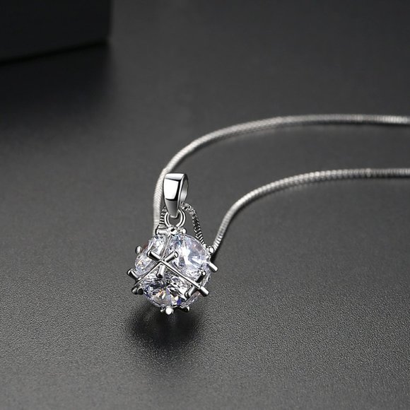 New AAA Cubic Zirconia Gold Plated Ball Pendant - Picture 5 of 7